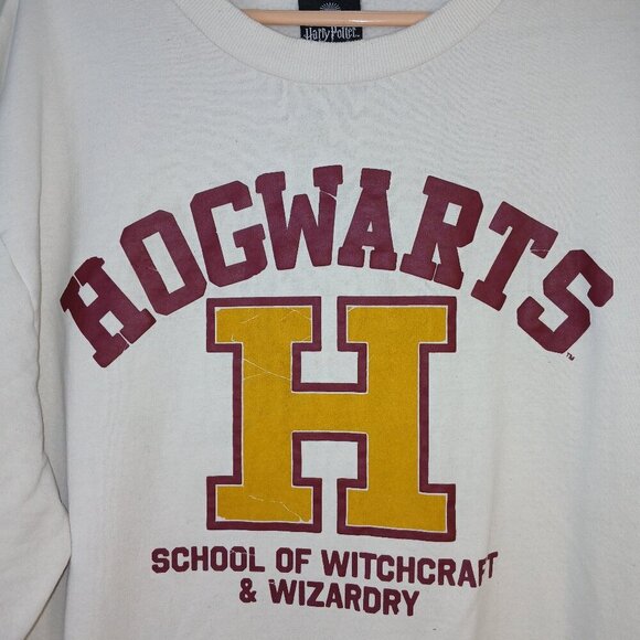 HARRY POTTER HOGWARTS SWEATSHIRT CREAM WITH CRIMSON AND GOLD , PLUS SIZE 22 - Picture 2 of 4
